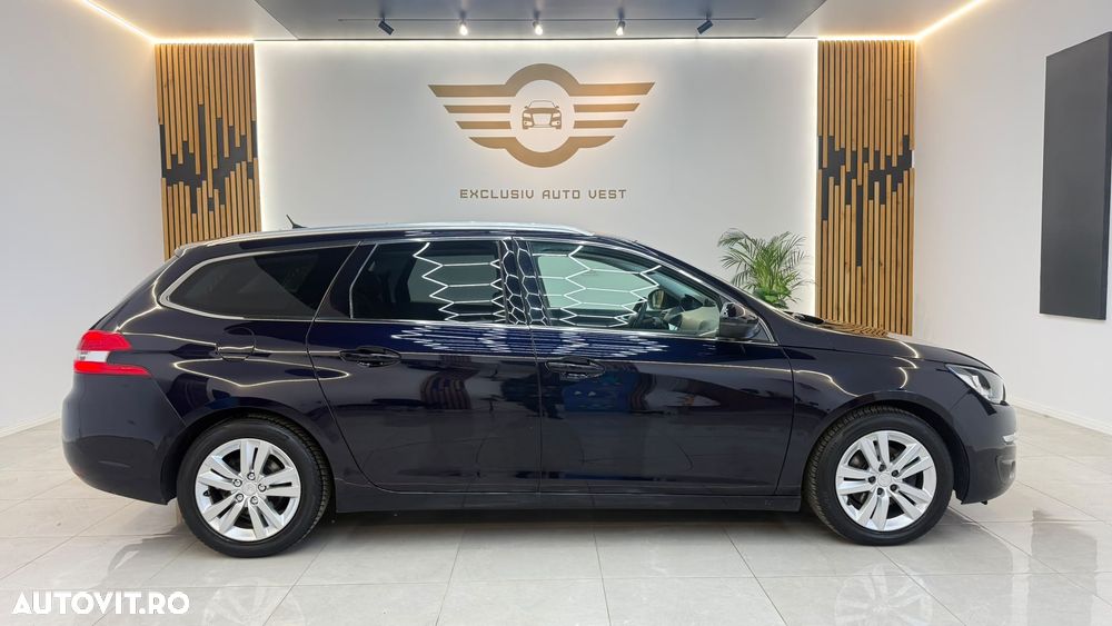 Peugeot 308 - 17