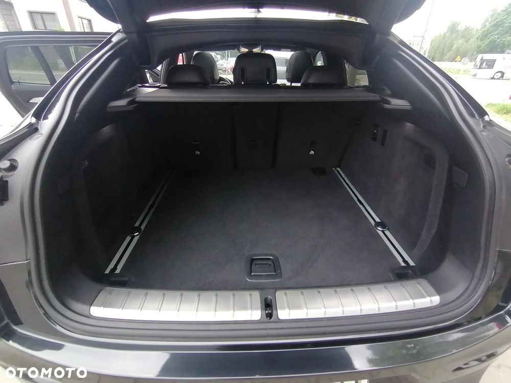 BMW X4 xDrive20d xLine sport - 30