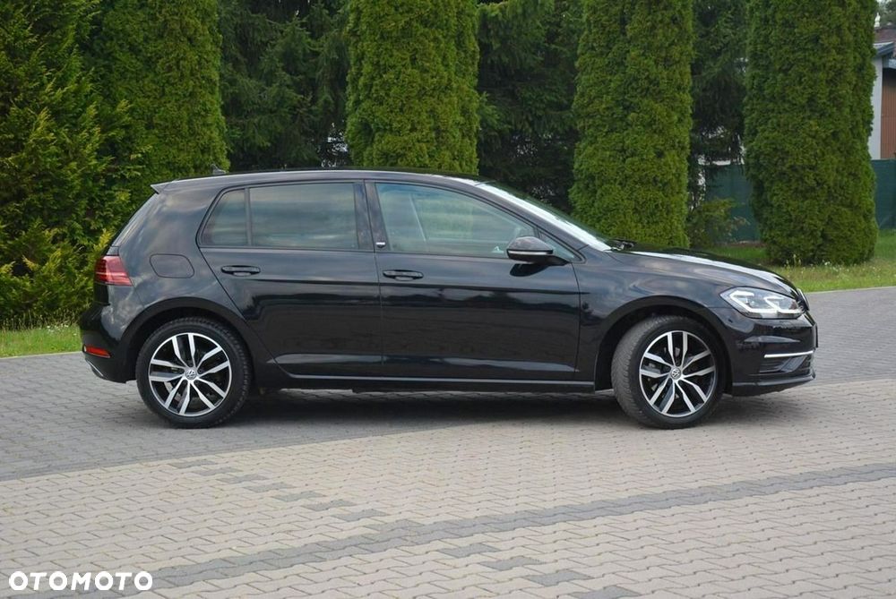 Volkswagen Golf 1.5 TSI ACT DSG Sound - 12