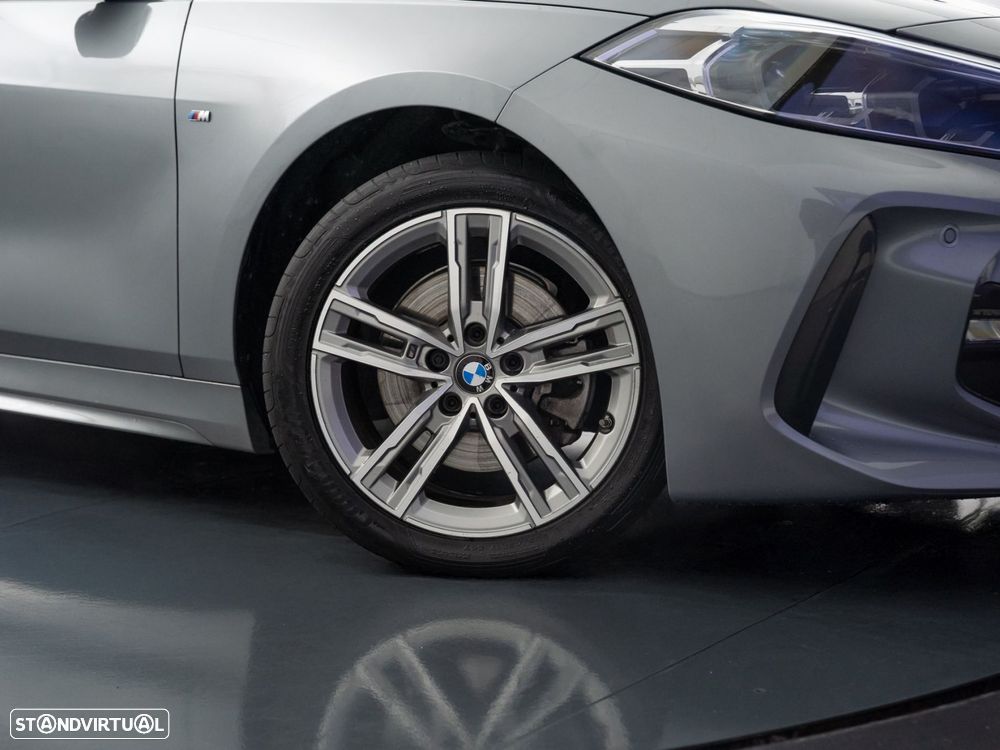 BMW 116 d Pack Desportivo M - 12