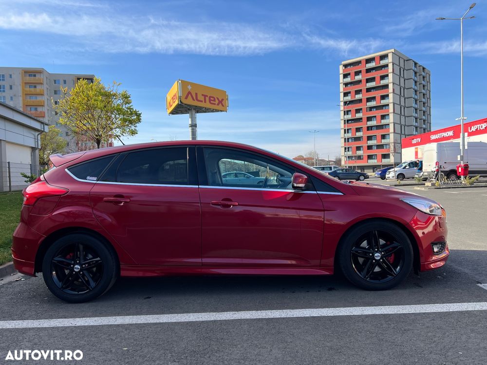 Ford Focus 2.0 TDCI ST-Line - 5