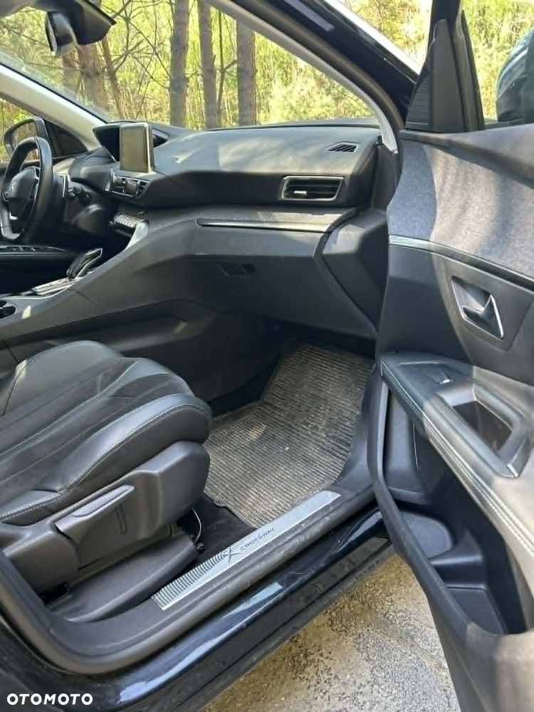 Peugeot 5008 1.5 BlueHDi Active S&S EAT8 - 8