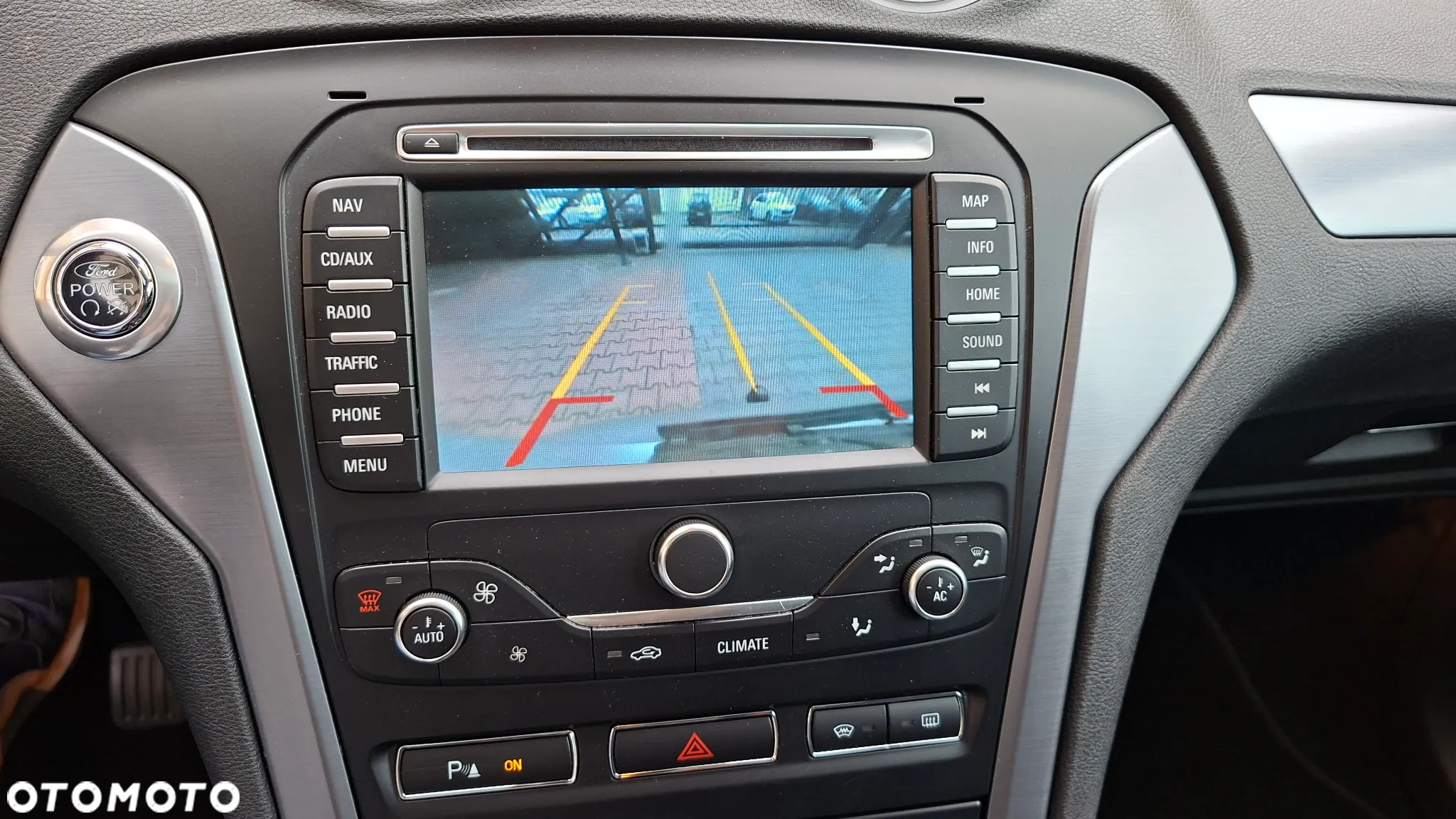 Ford Mondeo 2.0 TDCi Titanium - 11