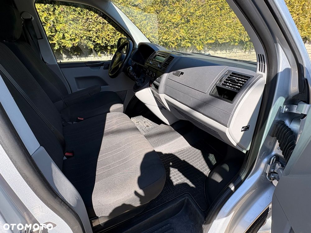 Volkswagen Transporter T5 - 9