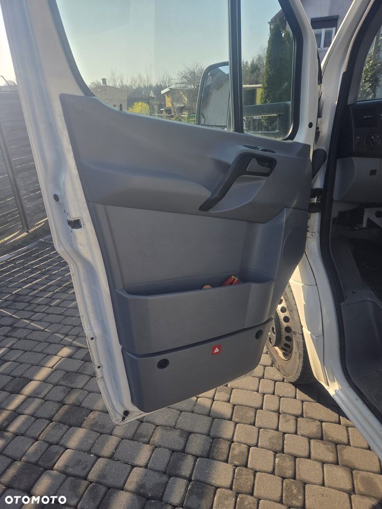 Mercedes-Benz SPRINTER - 18