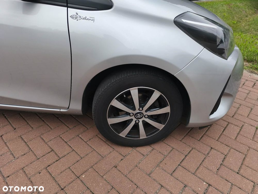 Toyota Yaris - 3
