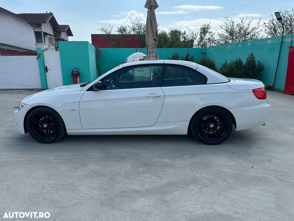 BMW Seria 3 320d DPF M Sport Edition - 9