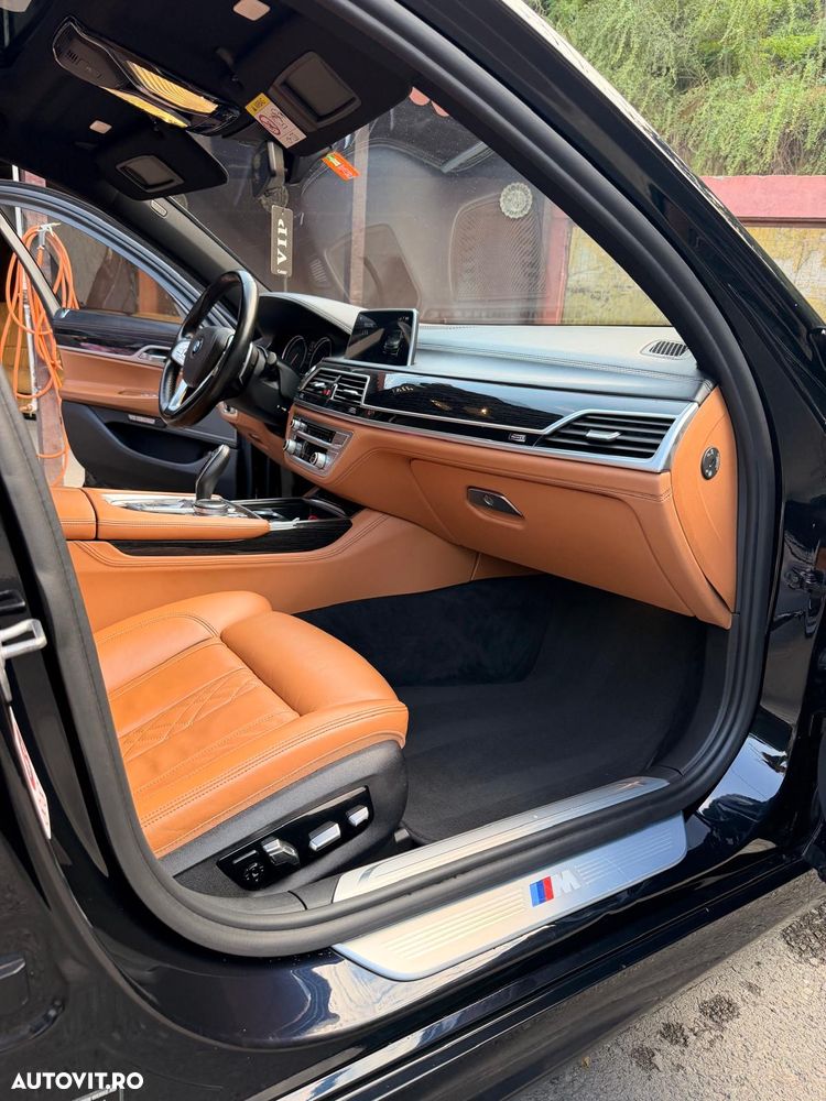 BMW Seria 7 730d xDrive - 10