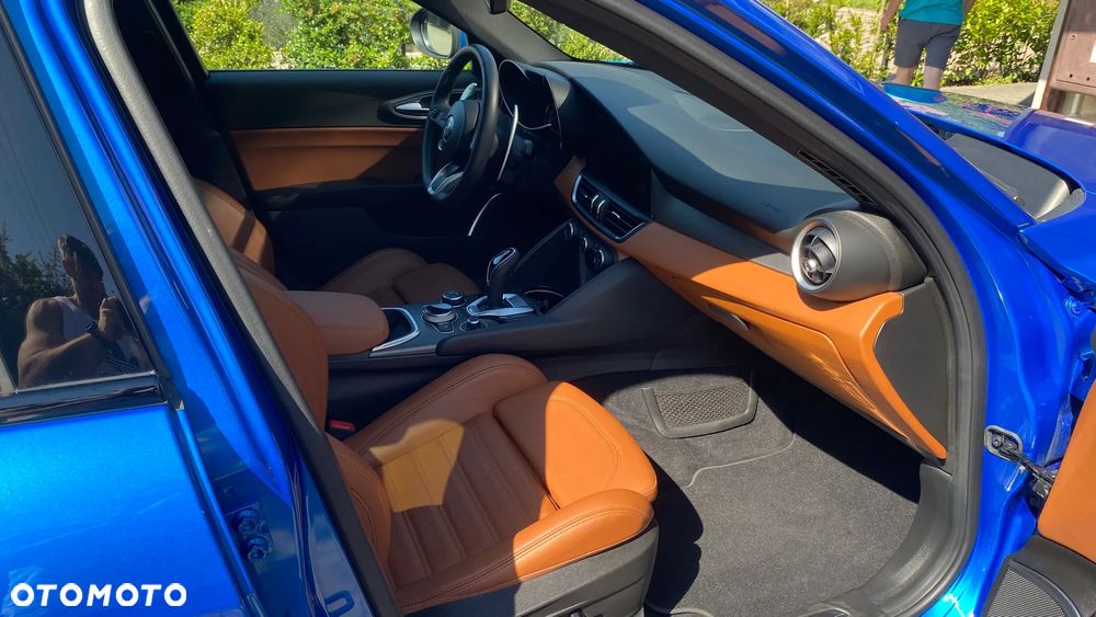 Alfa Romeo Giulia 2.0 Turbo Veloce Q4 - 17