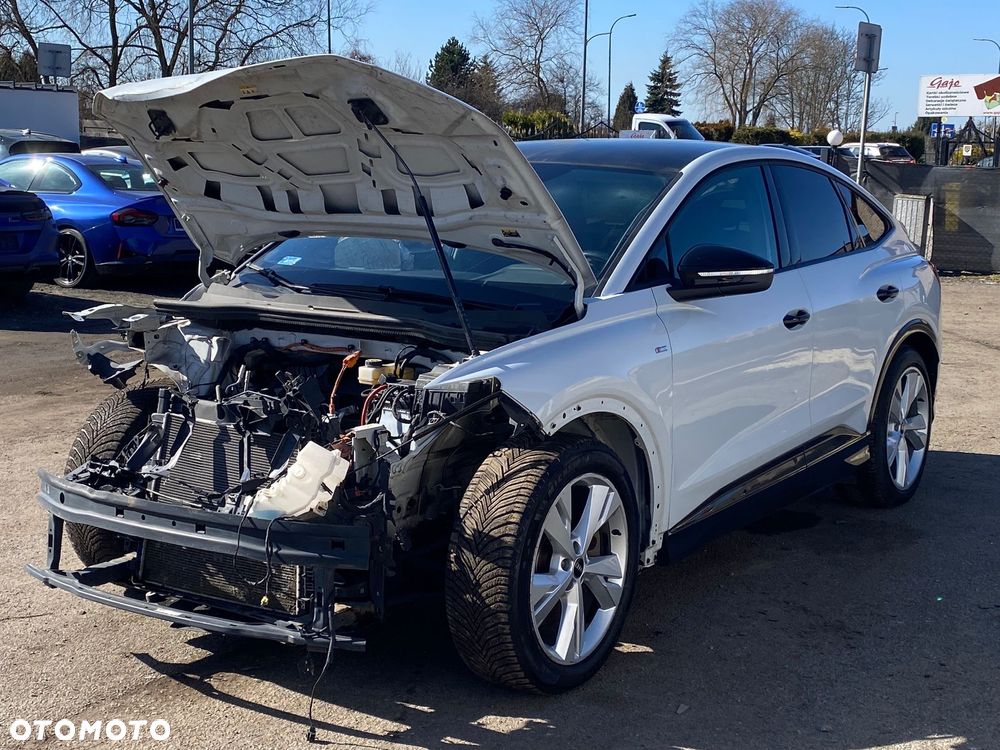 Audi Q4 Sportback e-tron - 10