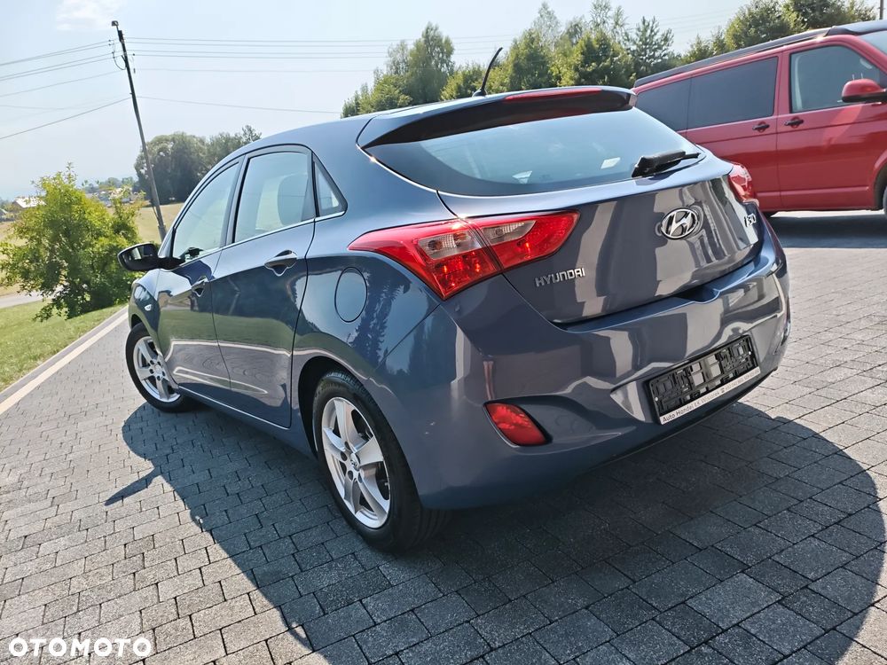 Hyundai i30 1.4 Trend - 4