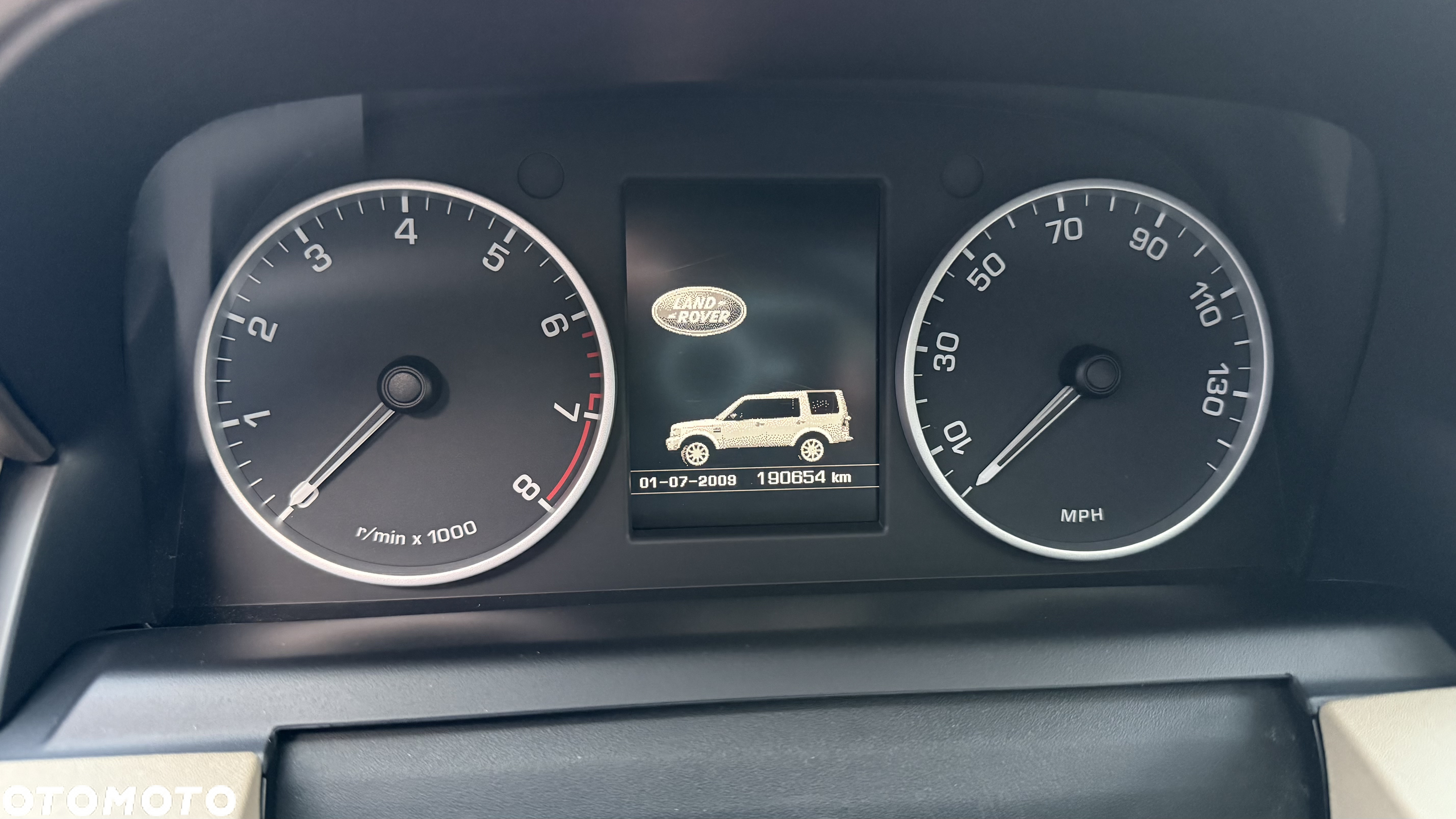 Land Rover Discovery IV 5.0 V8 HSE - 23