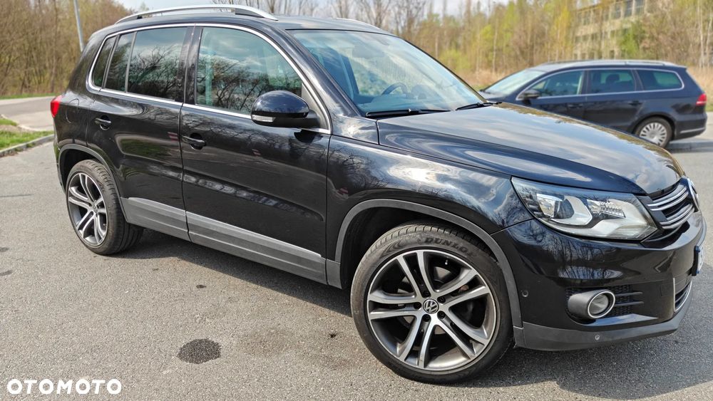 Volkswagen Tiguan 2.0 TDI DPF 4Motion BlueMotion Technology DSG Exclusive - 17