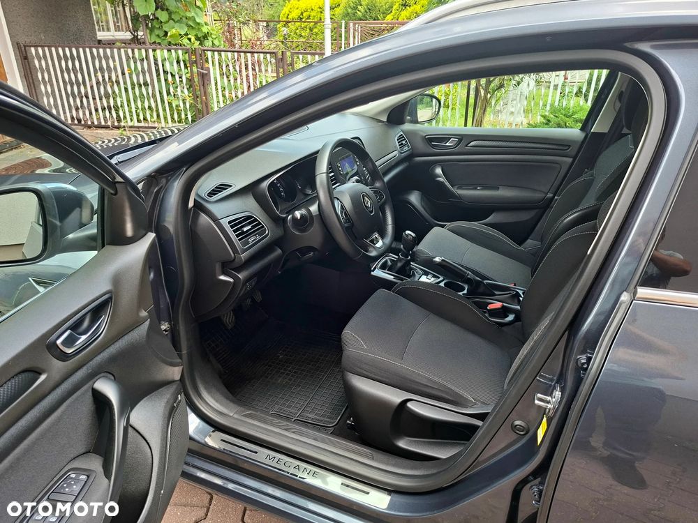 Renault Megane ENERGY TCe 100 EXPERIENCE - 21