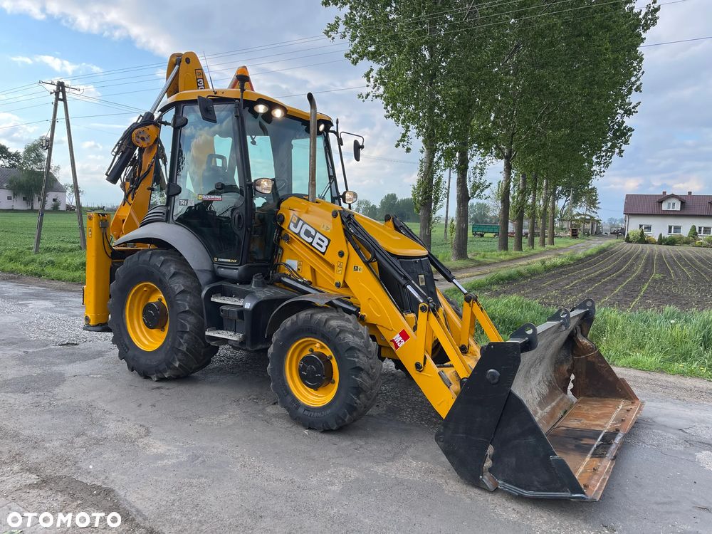 JCB Koparko Ładowarka Koparka Jcb 3CX Szczęka Krokodyl,Ramię z teleskopem_Bardzo ładna i zadbana_Cała W Oryginale Niemalowana_GOTOWA DO PRACY_Skrzynia biegów Mechaniczna 4 BIEGI_KLIMA - 15
