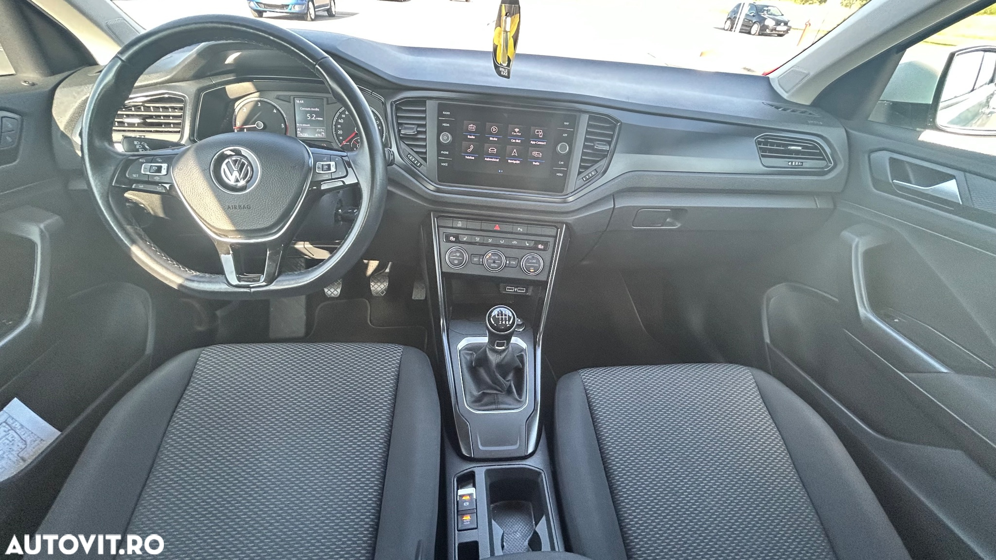 Volkswagen T-ROC 1.6 TDI Design - 14