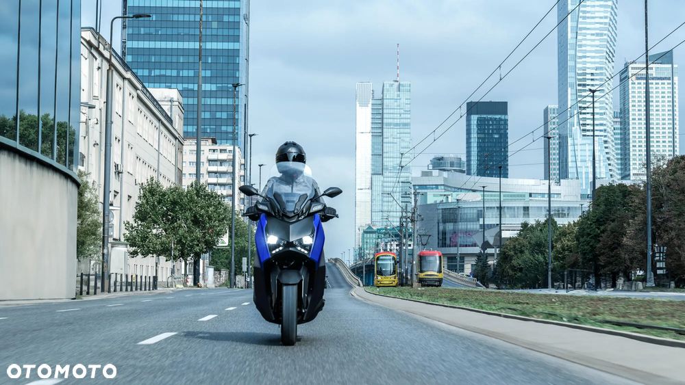 Yamaha X-max - 5
