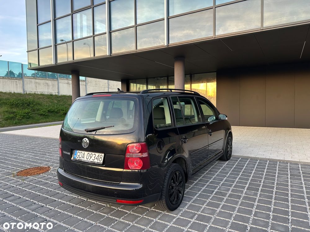 Volkswagen Touran 1.9 TDI Trendline - 8