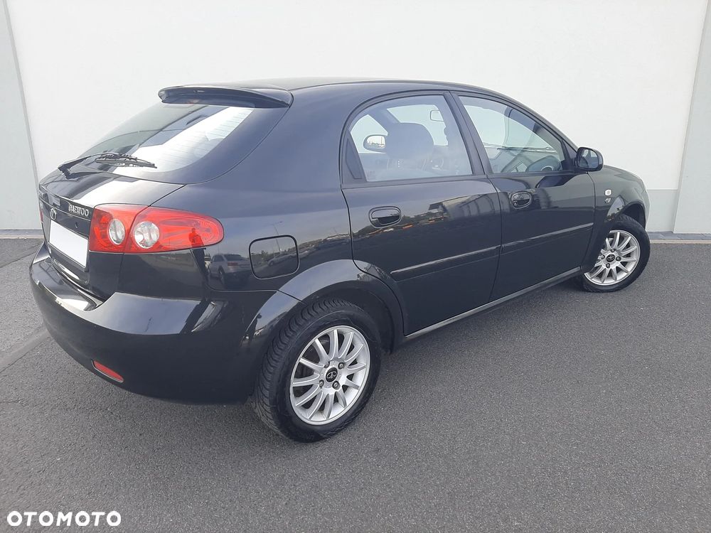 Chevrolet Lacetti 1.8 CDX - 7