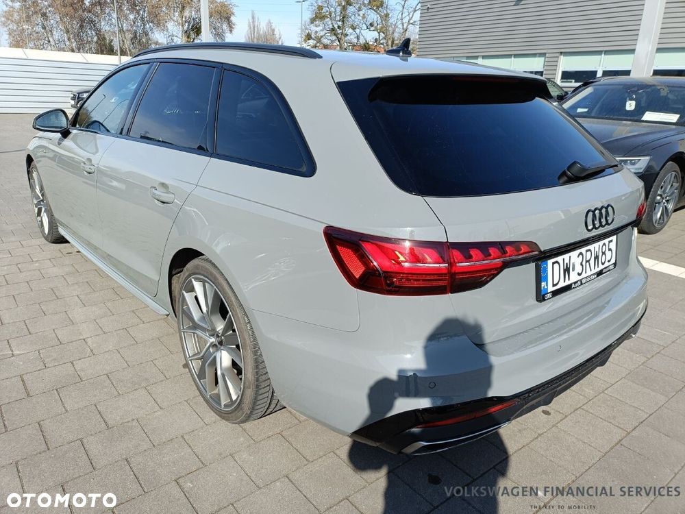 Audi A4 Avant 40 TFSI mHEV S Line S tronic - 11