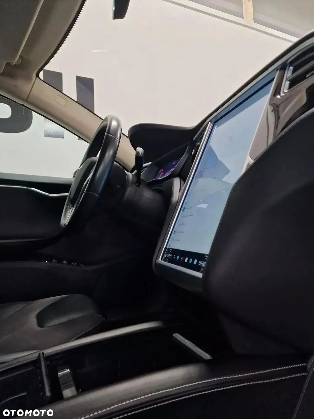 Tesla Model S 85 - 14