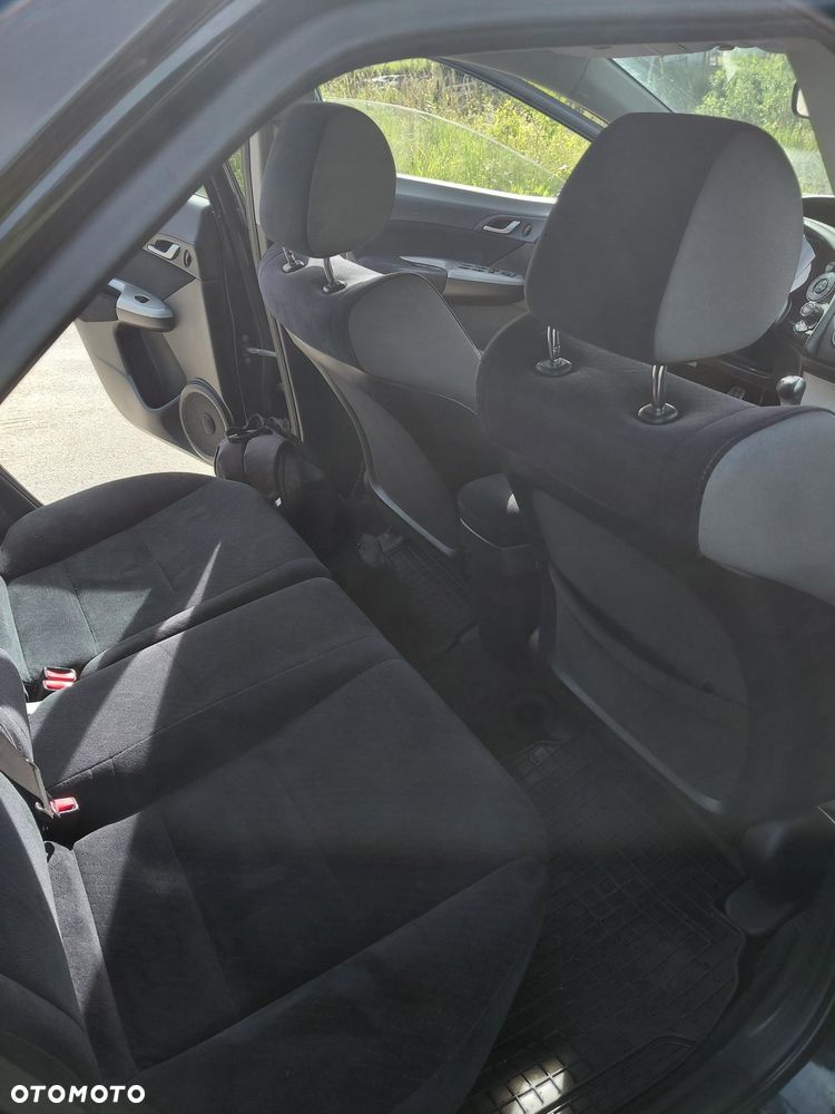 Honda Civic 1.8 Comfort - 15