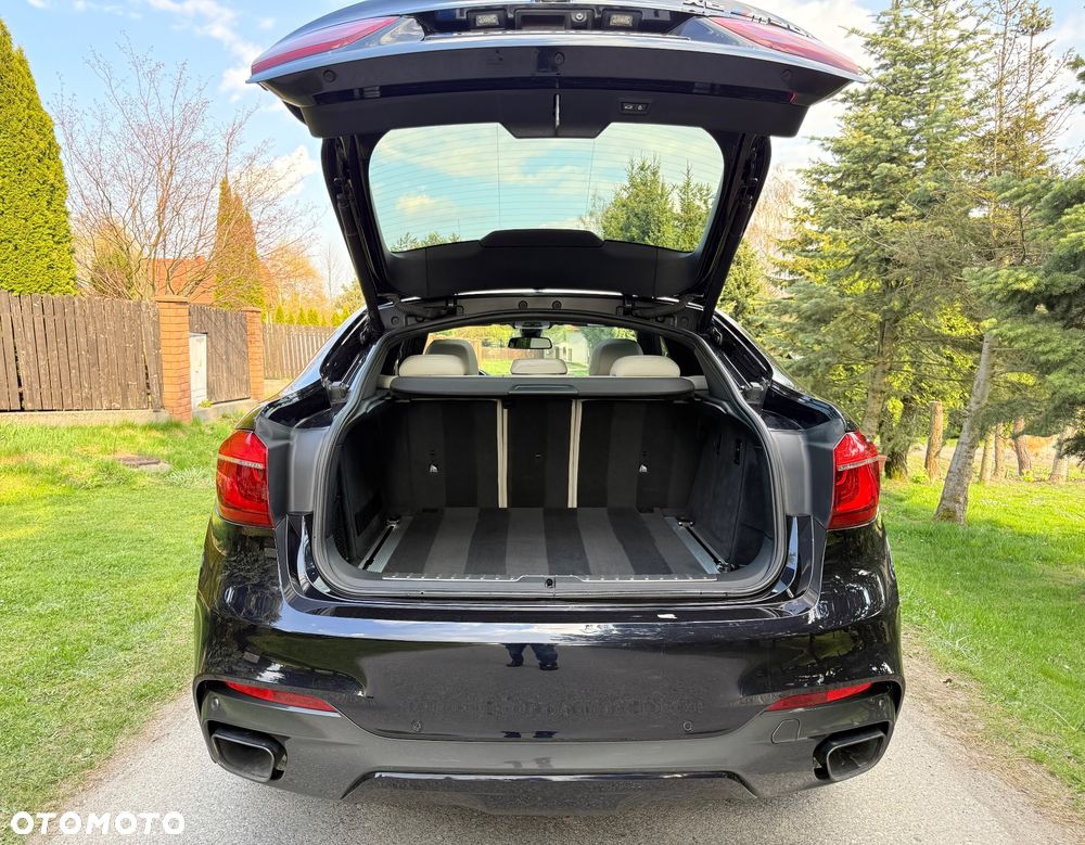 BMW X6 M50d - 36
