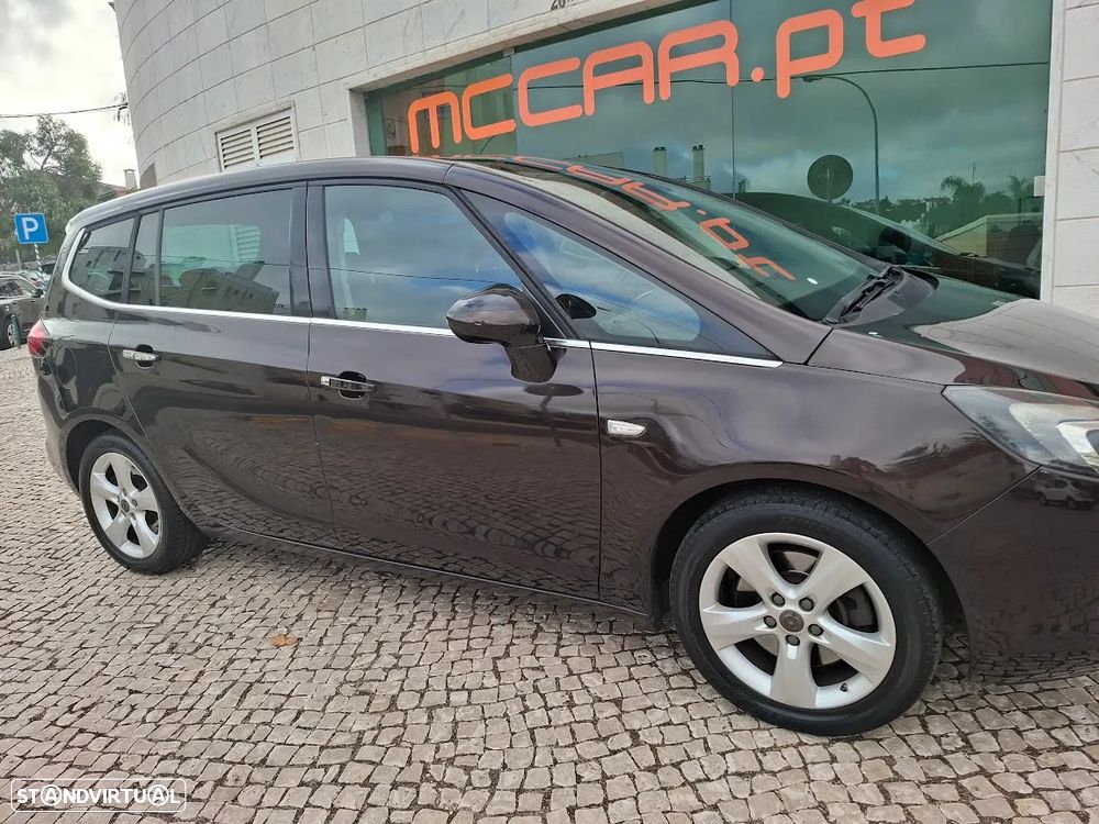 Opel Zafira 2.0 CDTi Cosmo - 48