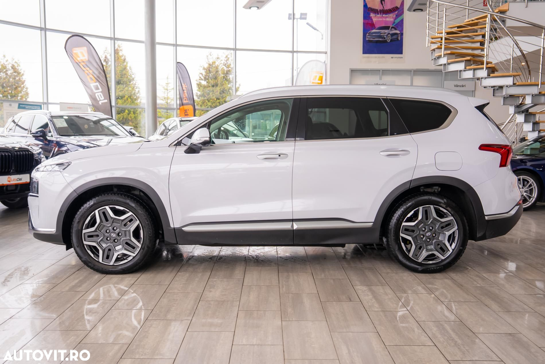 Hyundai Santa Fe Plug-in Hybrid 1.6 l 265 CP 4WD 6AT Luxury - 10