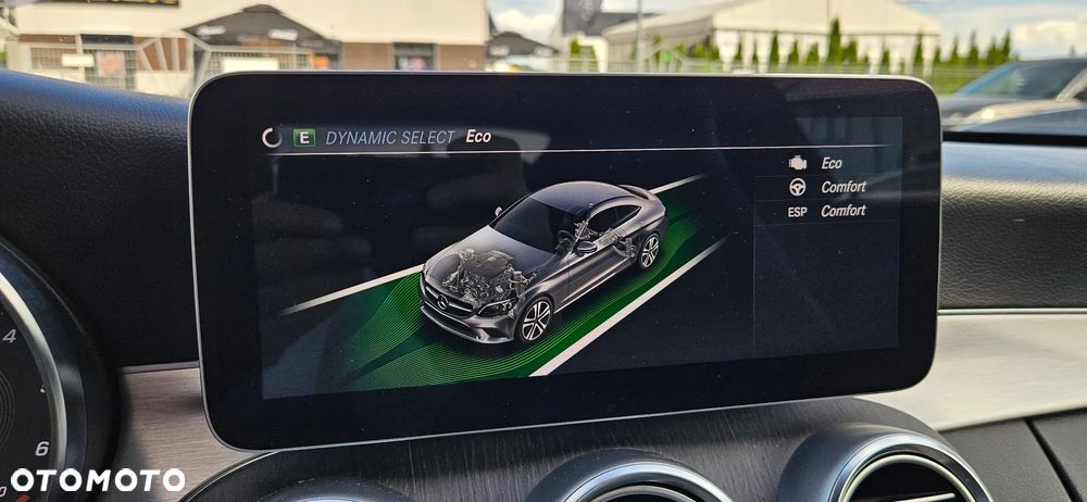 Mercedes-Benz Klasa C 220 d 9G-TRONIC - 33