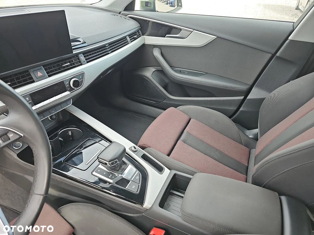 Audi A4 Limousine 35 TDI mHEV S Line S tronic - 16