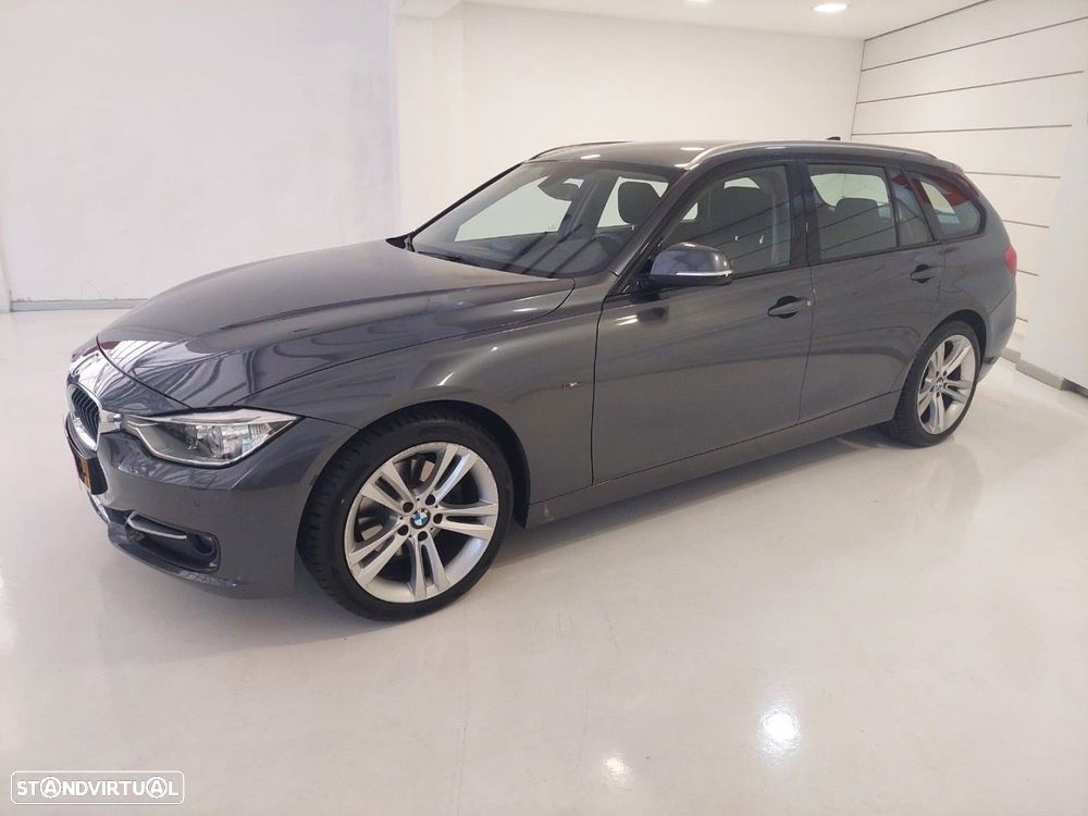 BMW 320 d Line Sport - 4