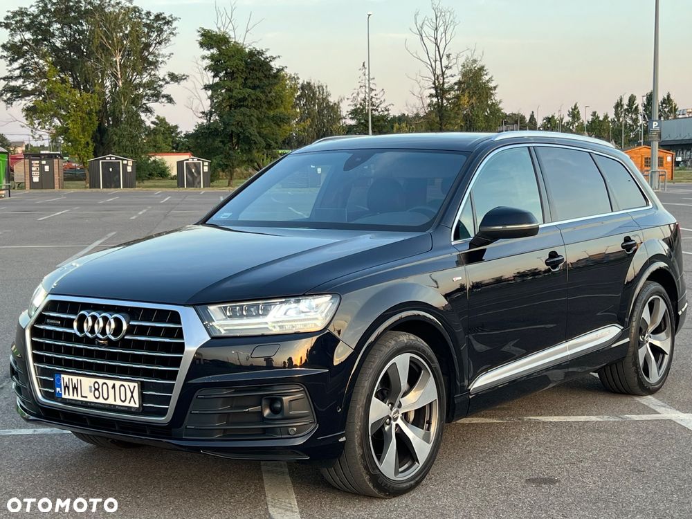 Audi Q7 - 11