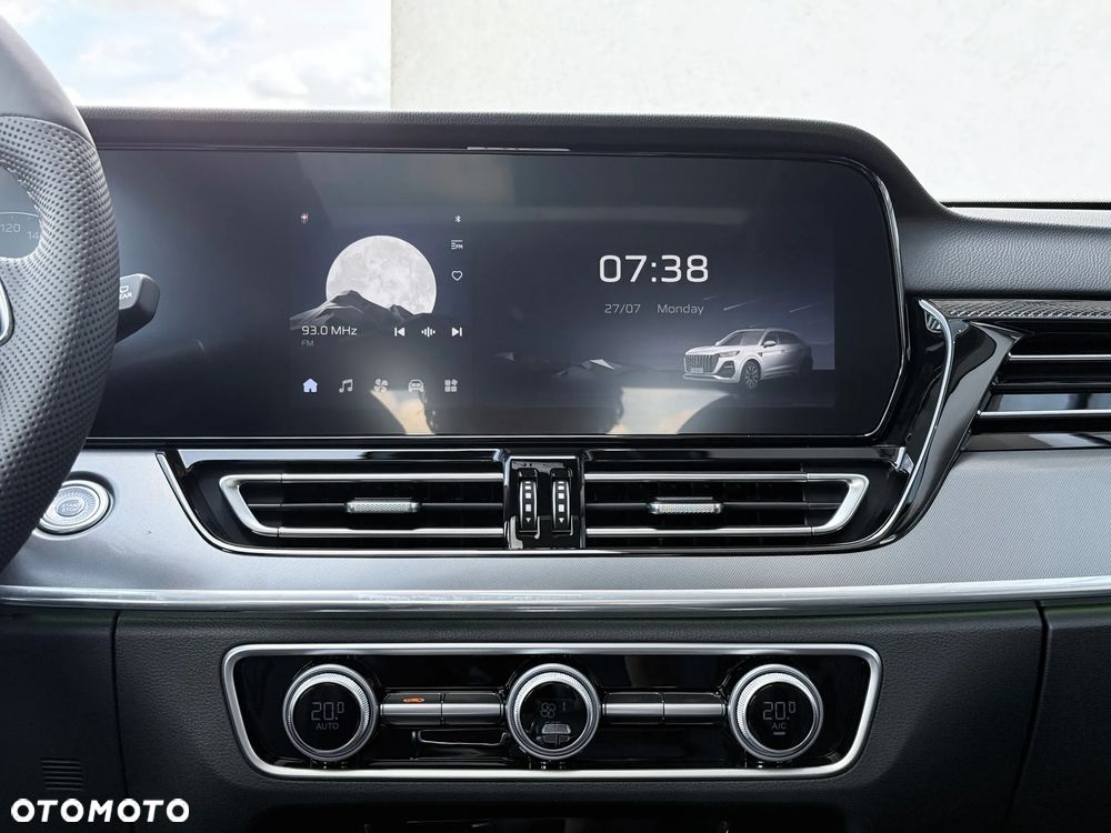 Hongqi HS5 2.0T Executive AWD - 38