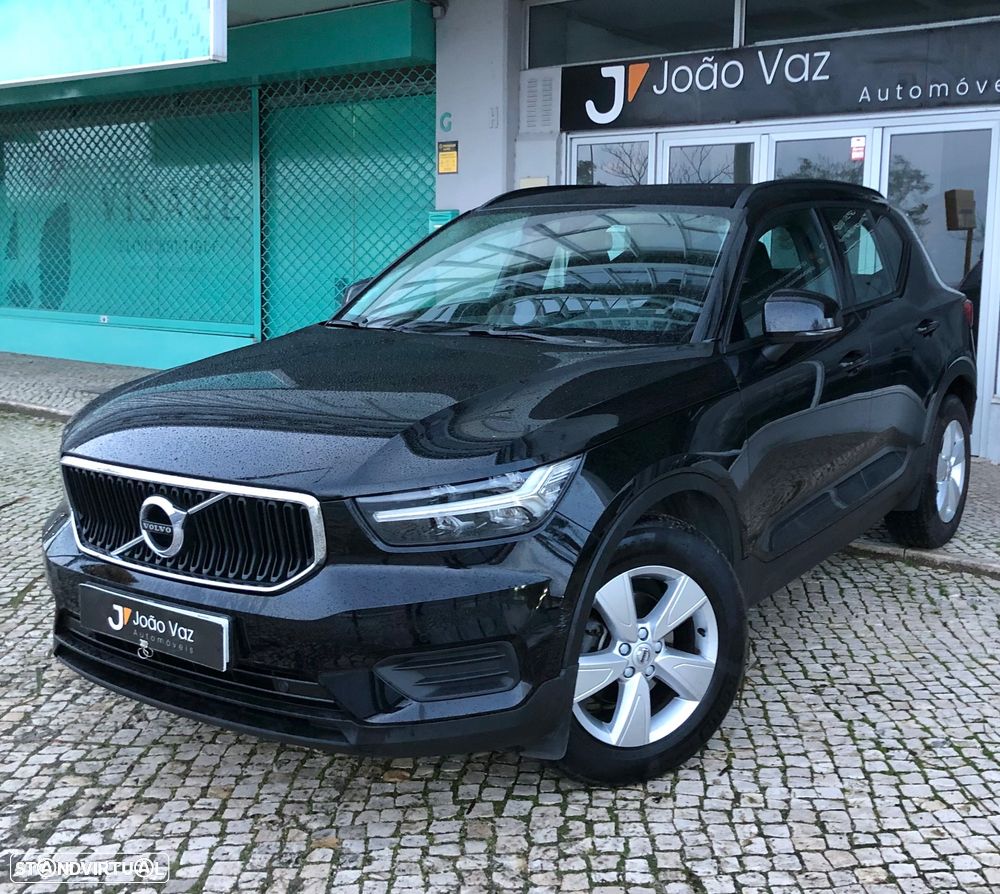 Volvo XC 40 1.5 T2 Momentum Plus - 1