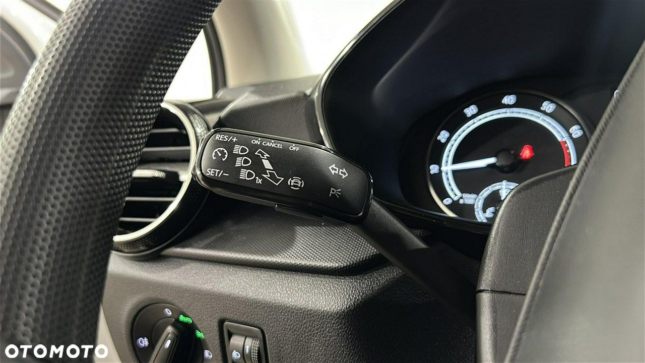 Skoda Fabia 1.0 Ambition - 23