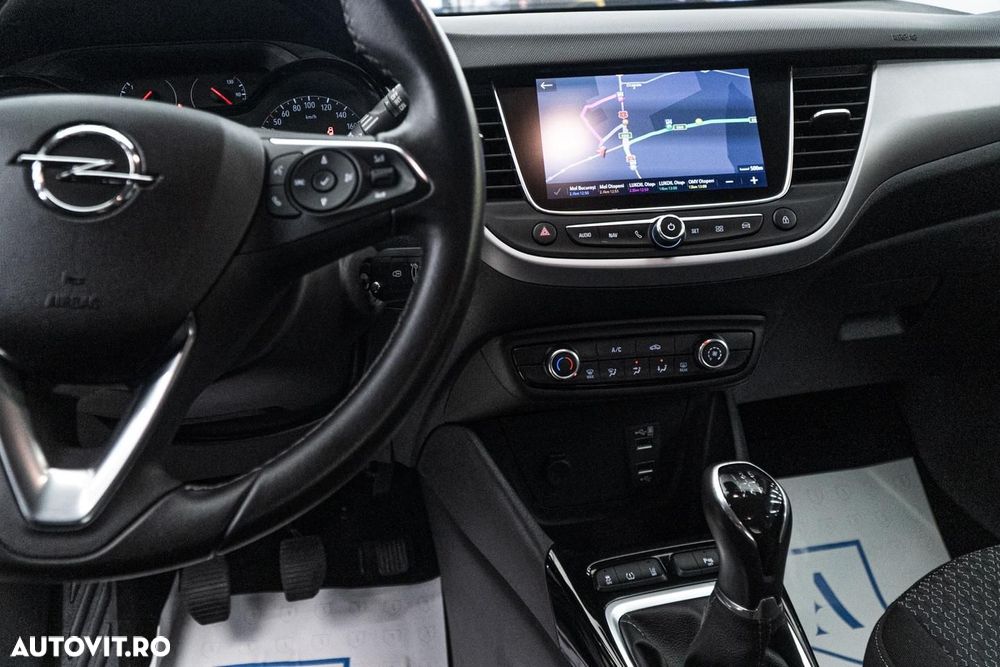 Opel Crossland 1.2 Start/Stop Innovation - 27