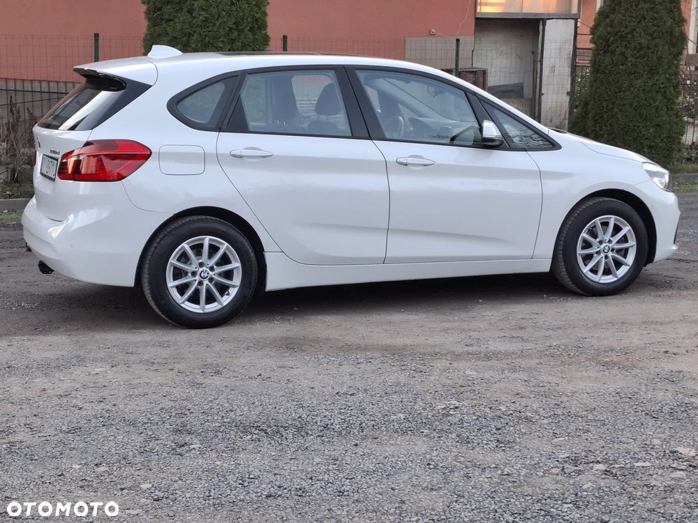BMW Seria 2 218d xDrive Luxury Line - 32