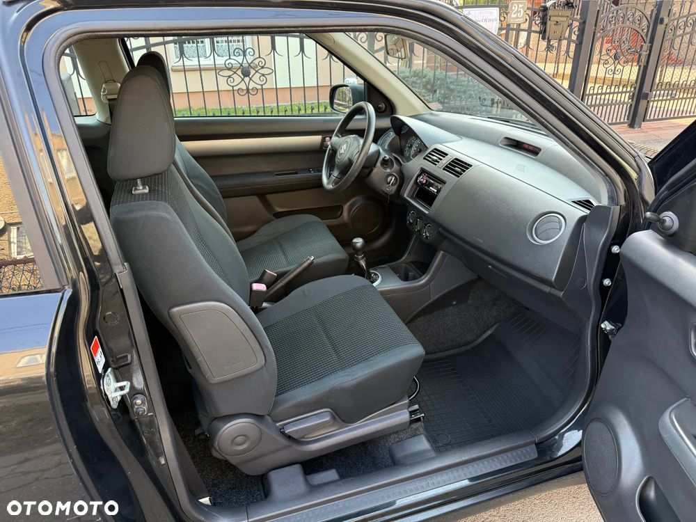 Suzuki Swift 1.3 Comfort+ - 21