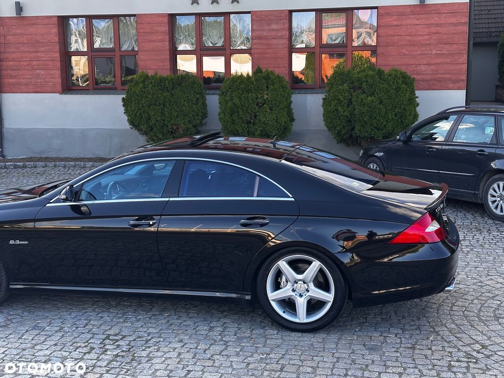 Mercedes-Benz CLS - 12