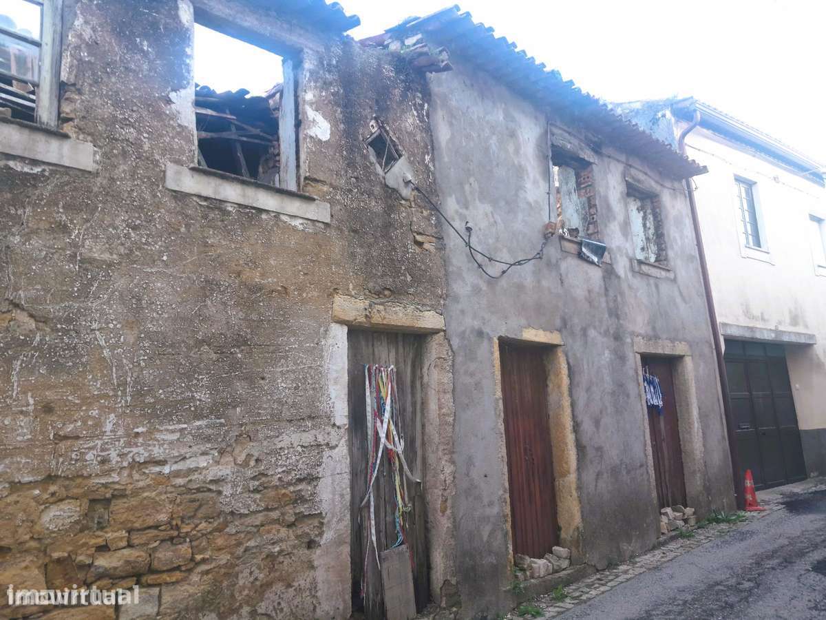 Casa Rústica para Remodelação – Almalaguês, Coimbra - Grande imagem: 3/8