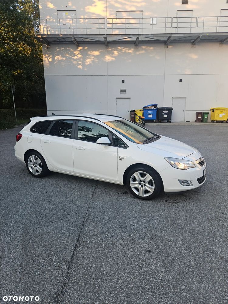 Opel Astra 1.4 Turbo - 3