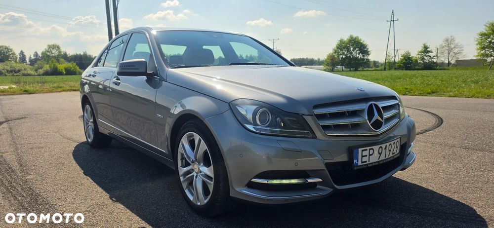 Mercedes-Benz Klasa C 220 CDI DPF Automatik BlueEFFICIENCY Avantgarde - 1