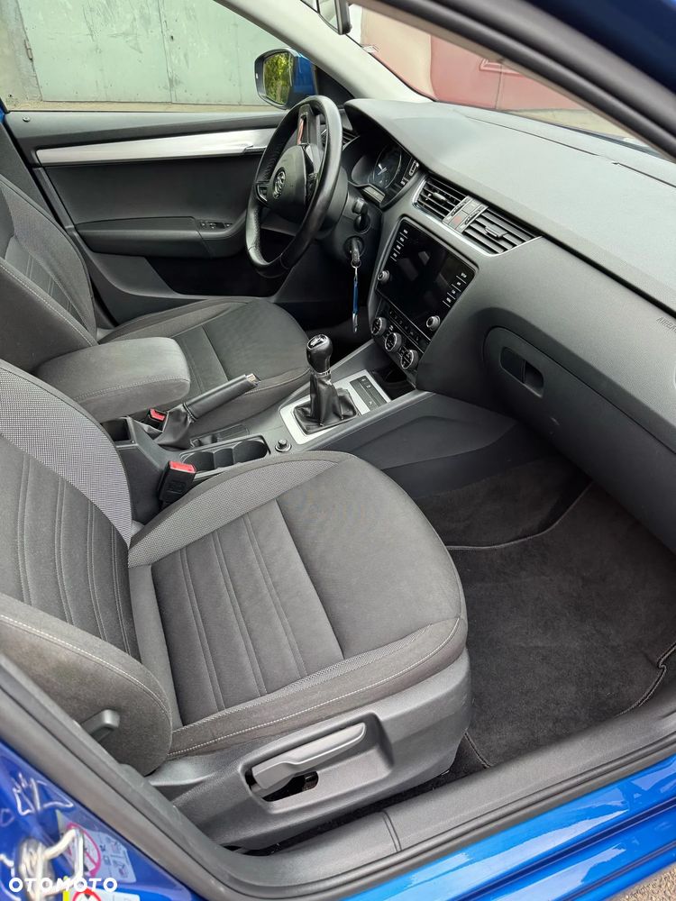 Skoda Octavia 1.5 TSI ACT Ambition - 6