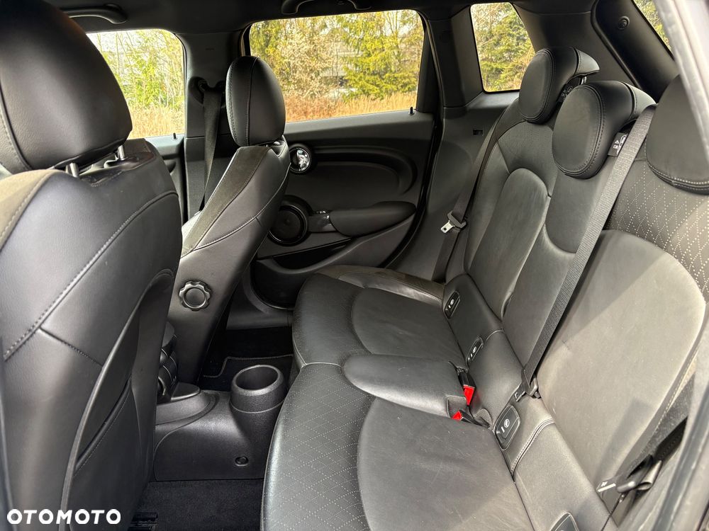 MINI Cooper Classic Trim - 6