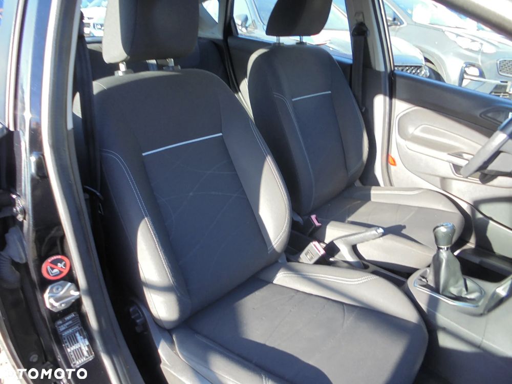 Ford Fiesta 1.25 Ambiente - 13