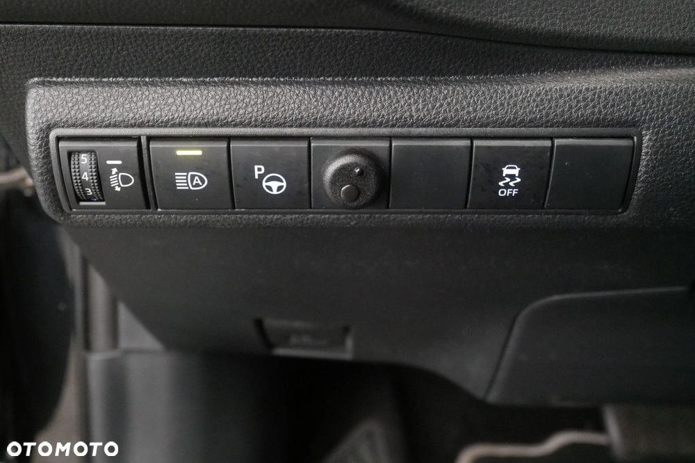 Toyota Corolla 1.8 Hybrid Comfort - 26