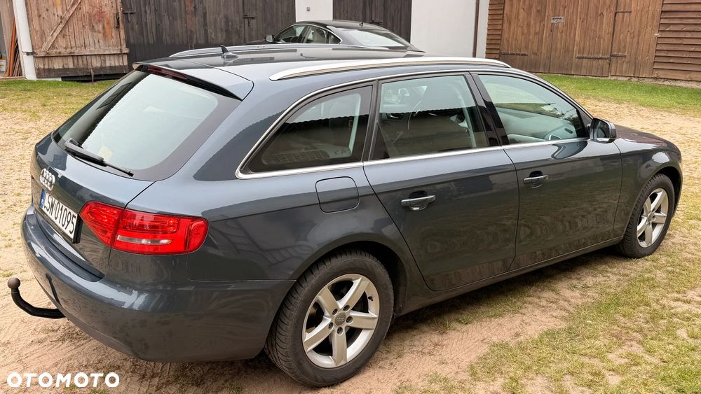 Audi A4 Avant - 6