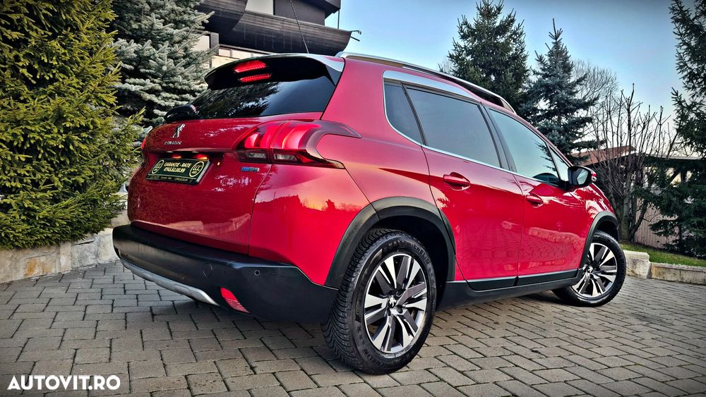 Peugeot 2008 PureTech 82 Allure - 7