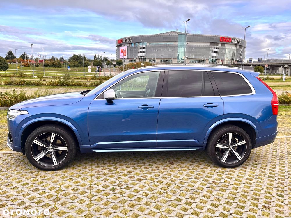 Volvo XC 90 D5 AWD Geartronic RDesign - 4